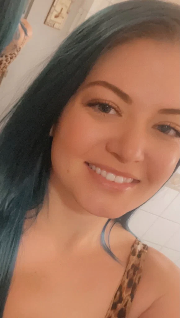 Mollie Paige's avatar