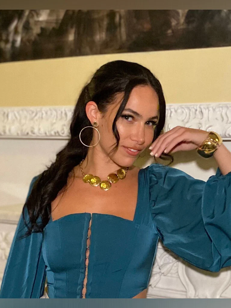 Carmen's avatar