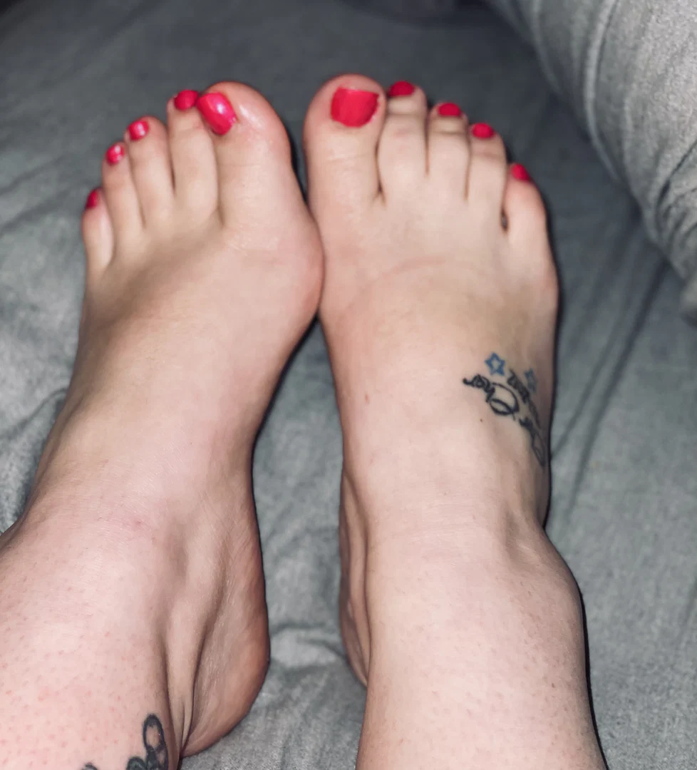 M’s Sparkly Toes profile banner