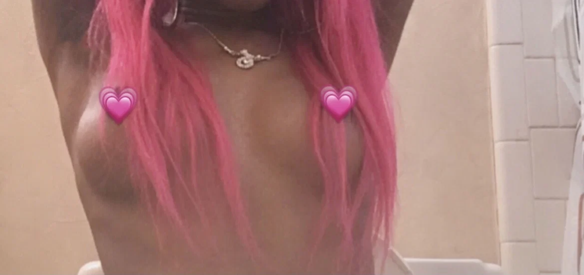 Pink Ganja profile banner