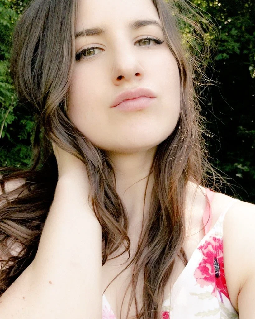 Holly Ivy's avatar