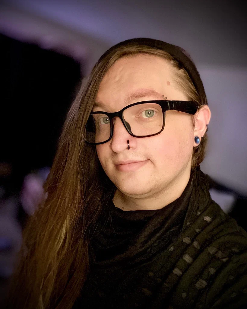 Vee's avatar