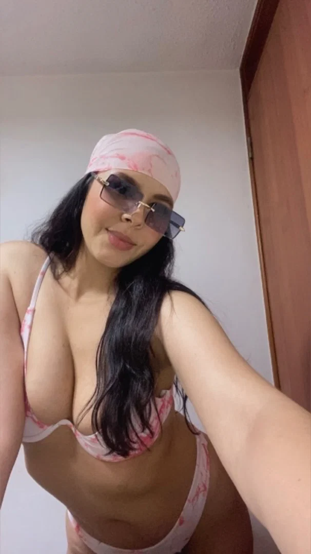 FERNANDA profile banner