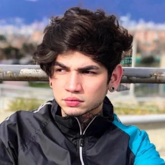 Tito Castellano's avatar
