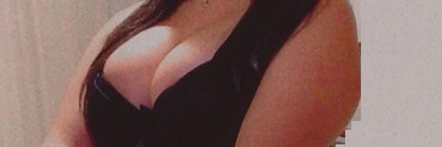 Manuela profile banner