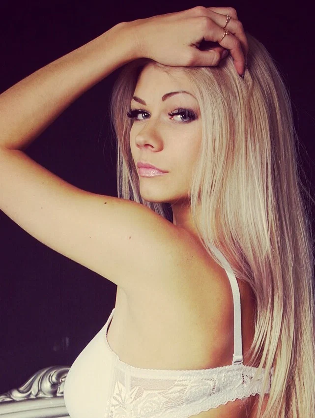 Alice_Gold's avatar