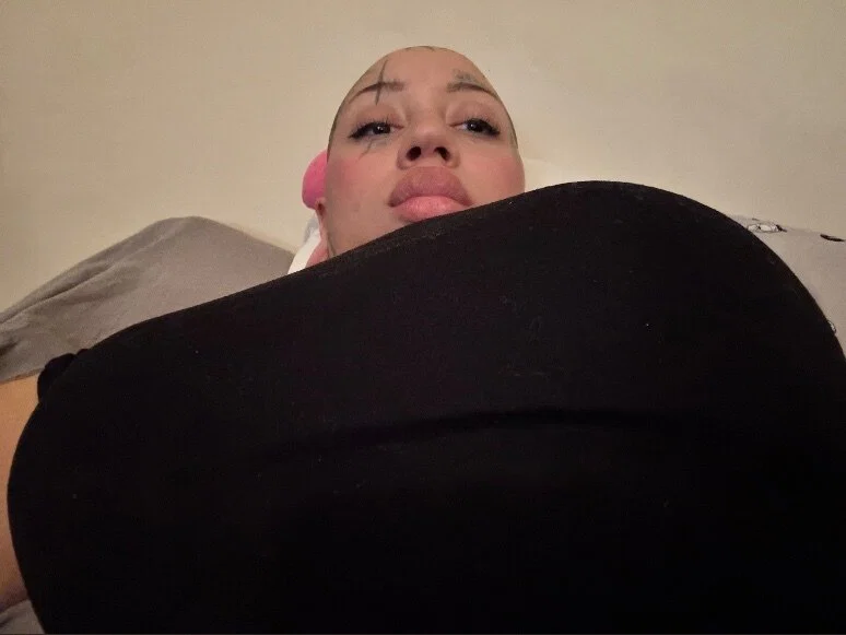 Bimbo gf's avatar