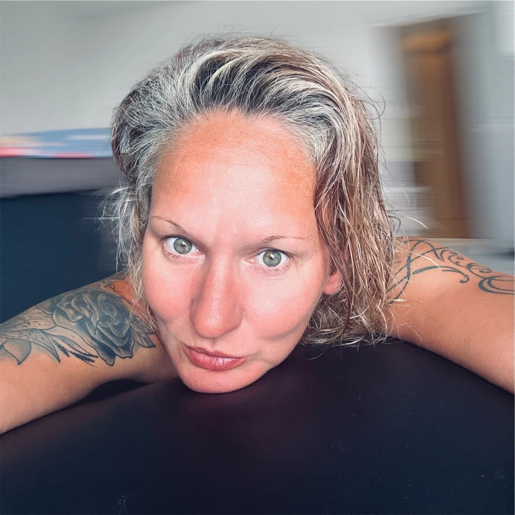 Emma CHRISTMAS's avatar