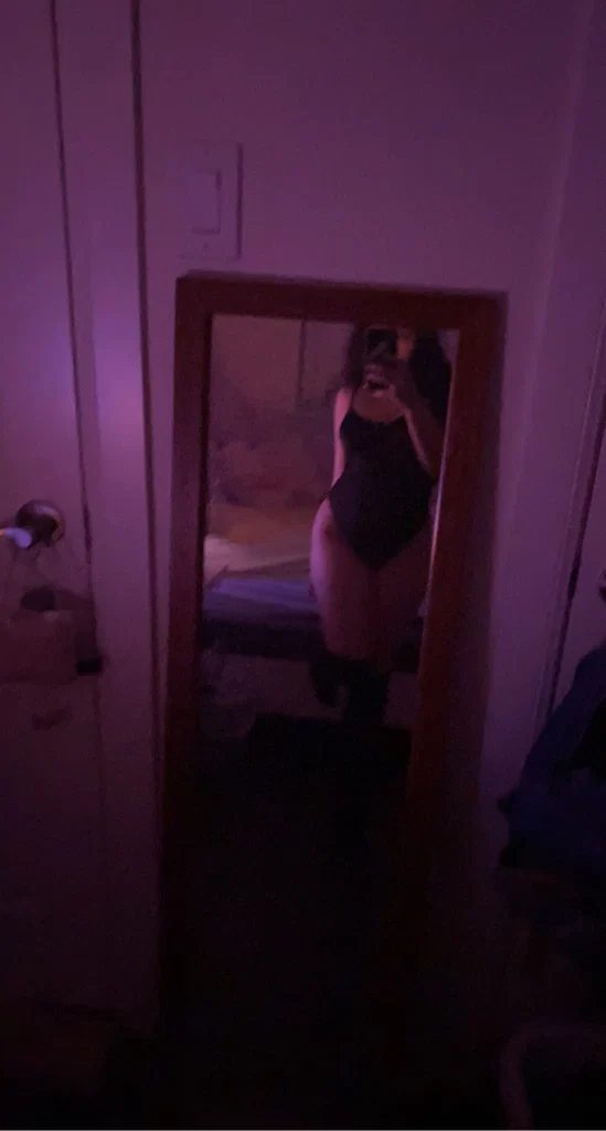 𝐺𝑜𝑑𝑑𝑒𝑠𝑠 𝑉𝑖𝑜𝑙𝑒𝑡 ❦'s avatar