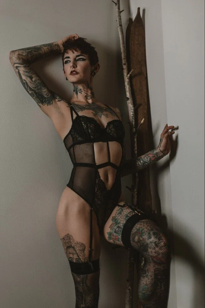 Charlee Nixxi