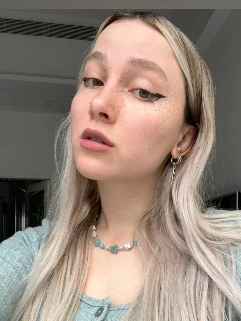 ❥ 𝓜𝓲𝓪 ❥
