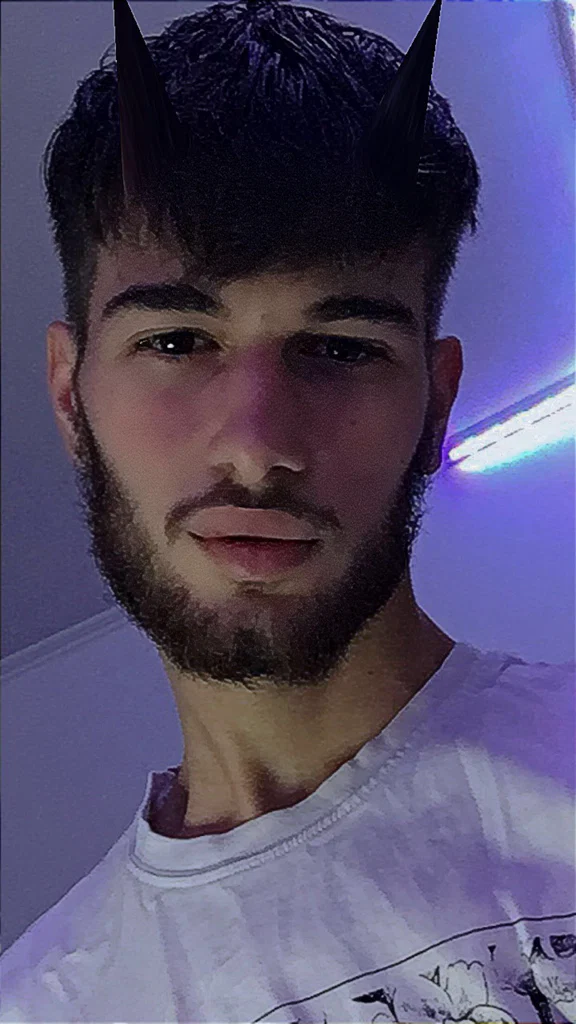 Nikolas's avatar
