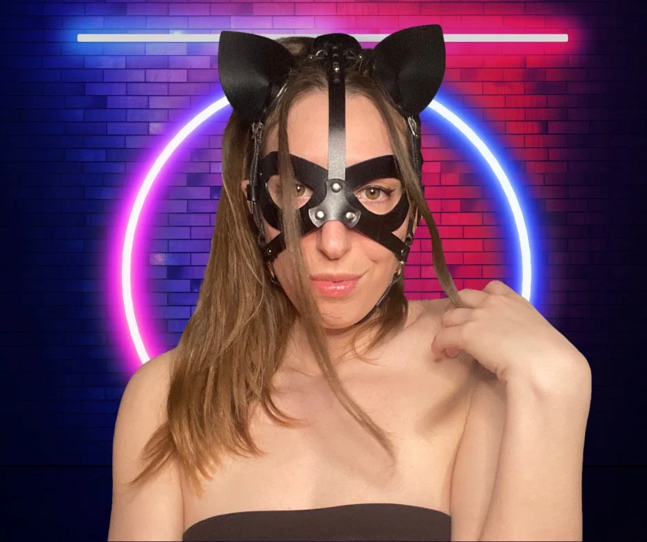 MissKittyMeow's avatar