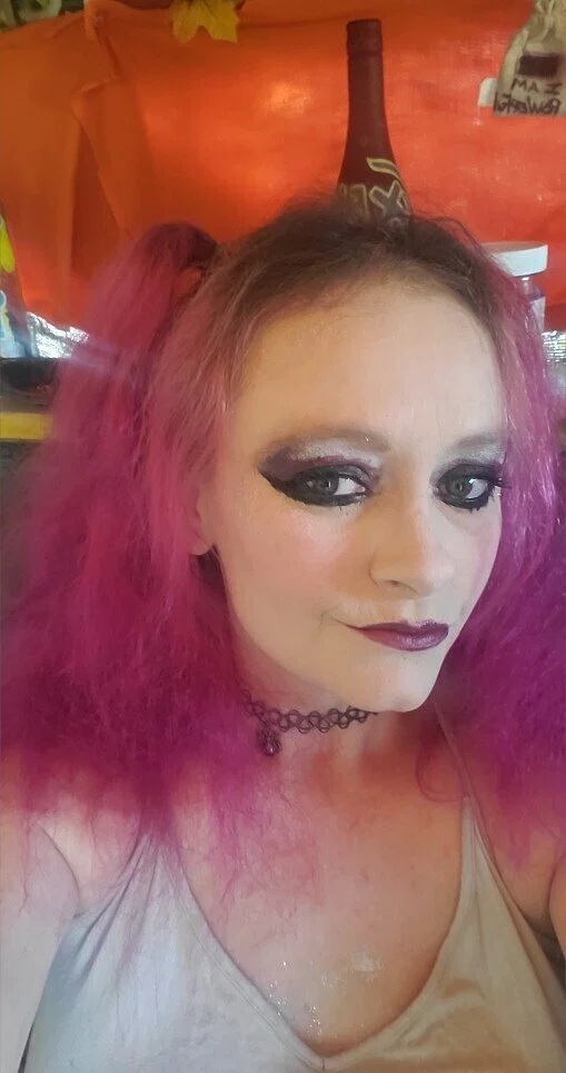 Mandy Dickenz's avatar