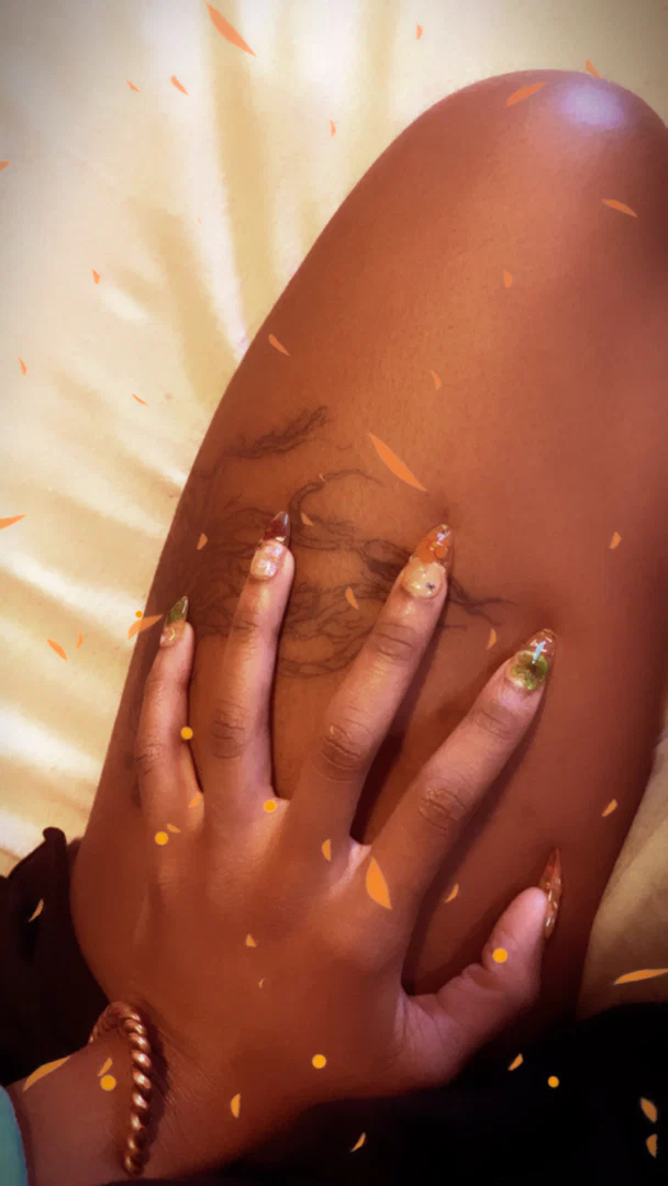 Aurora Raye // Henny BUTTah profile banner