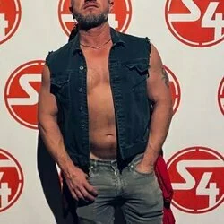 alpha faggot's avatar