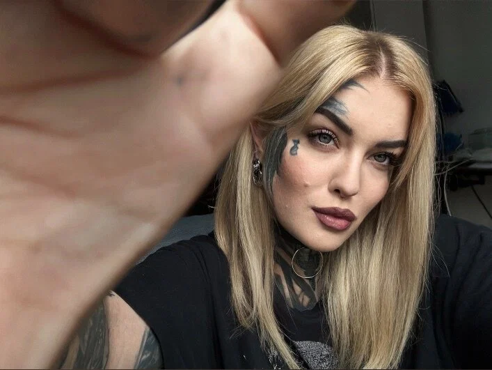 Eva 🇩🇪's avatar