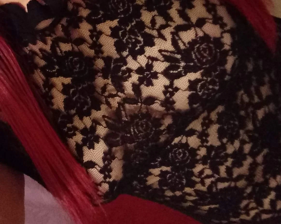 Lady Victoria's profile banner
