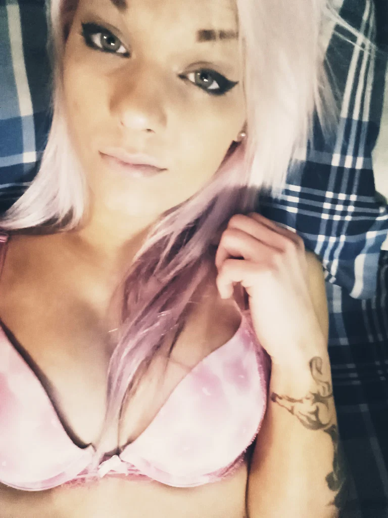 Ashley Monroe's avatar