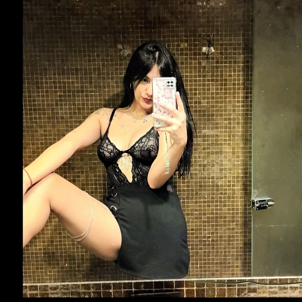 Mia goddess 🕯