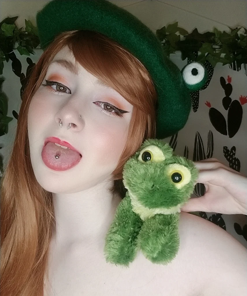 Froggy 💞's avatar