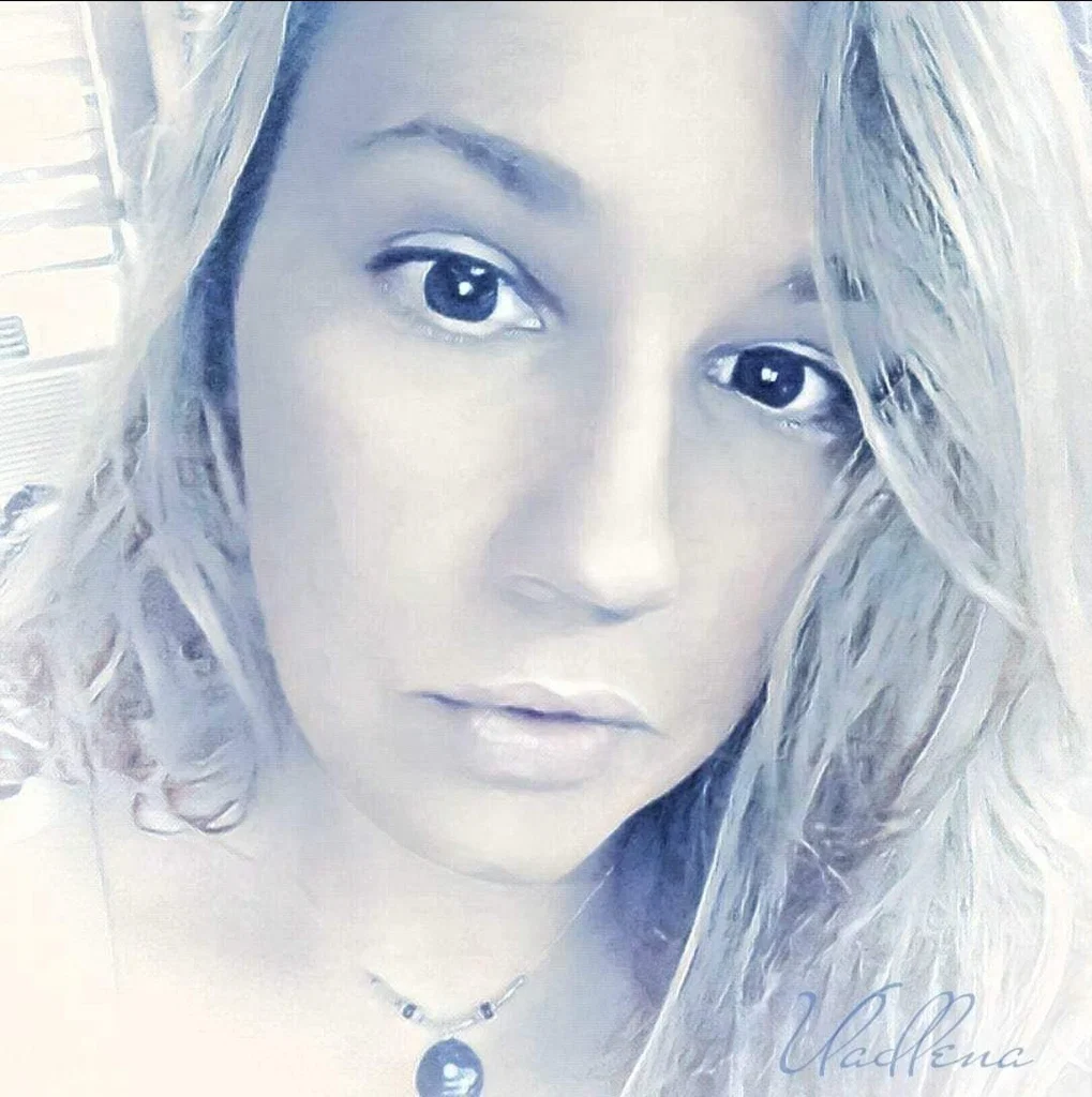 Hang with Beth's avatar