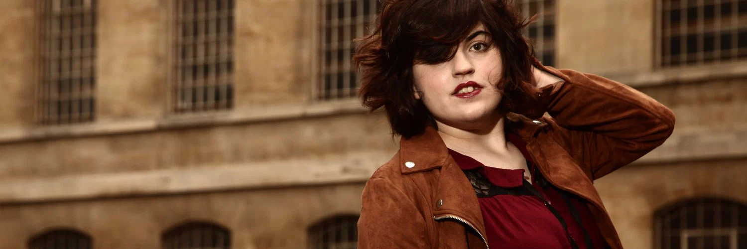 Polly Torne profile banner