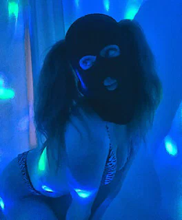 The Blue Eyed Bunny 🦋🐰's avatar