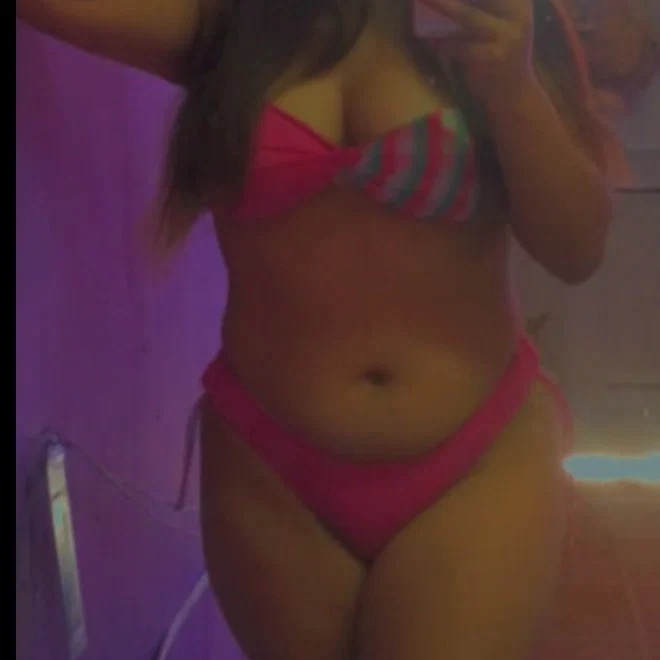 Rochiii21's avatar