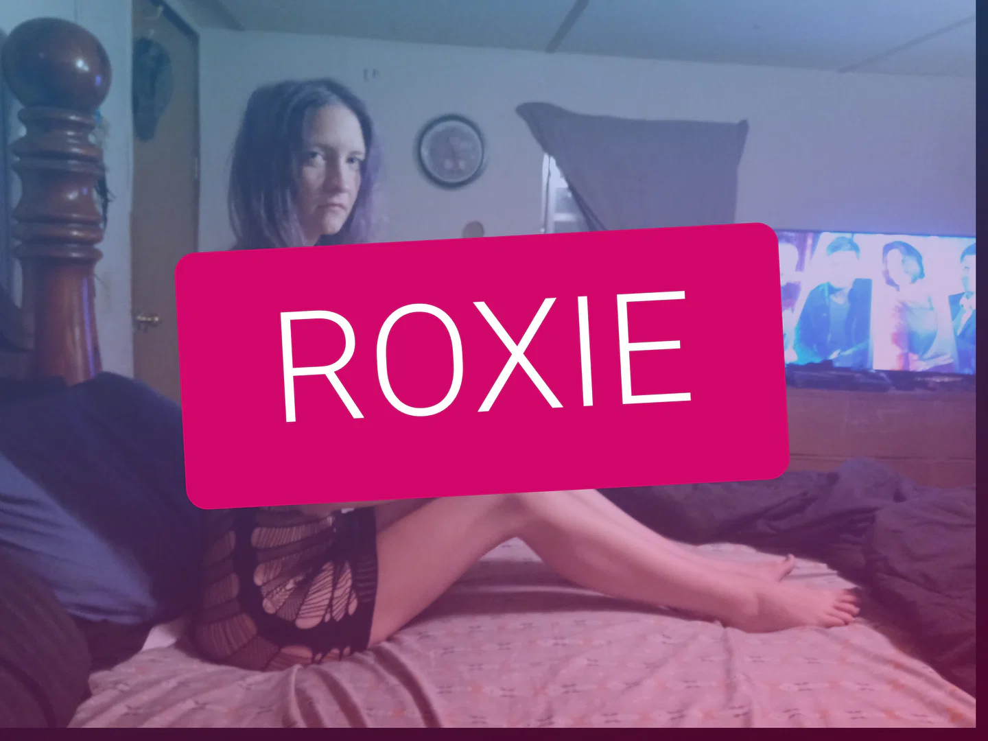 Roxie Moon profile banner