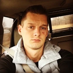 Skyler Crown's avatar