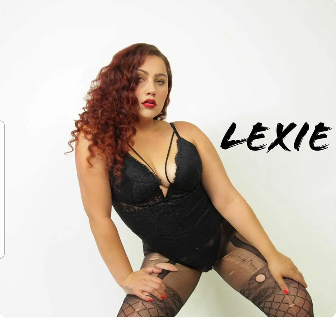 Lovely Lexie profile banner