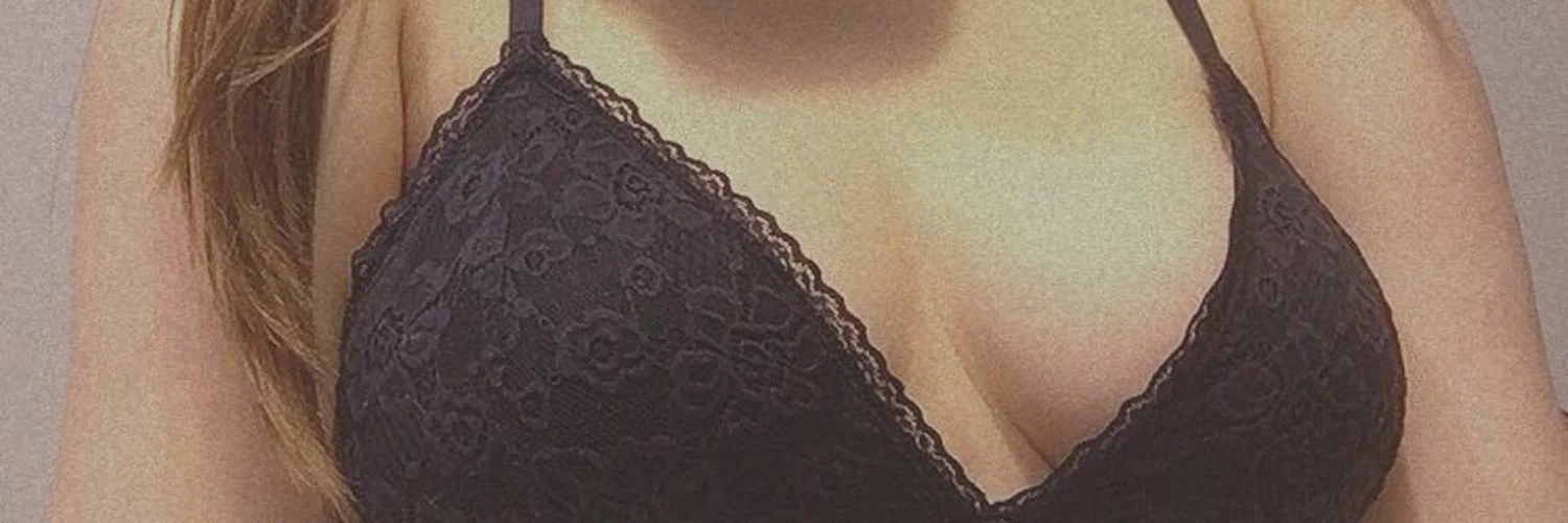 angie💞 profile banner
