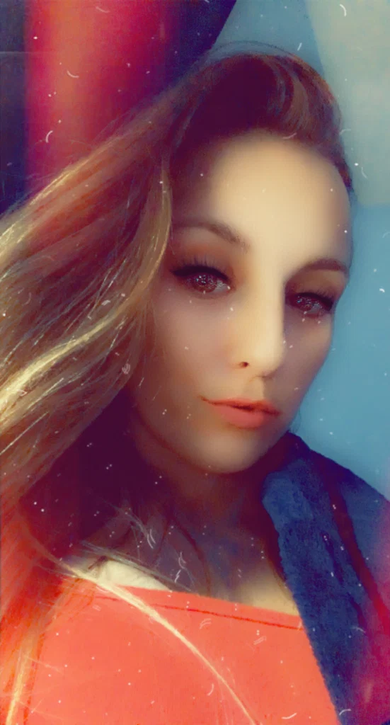 Mercedes Rain's avatar