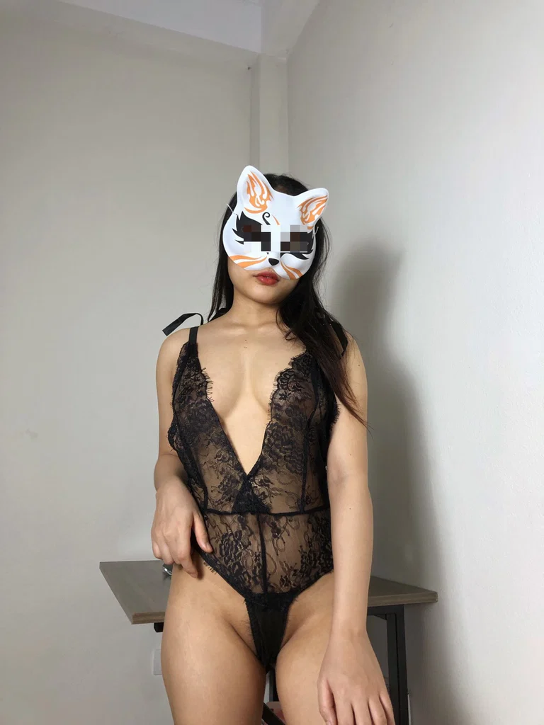 Vika Nguyen's avatar
