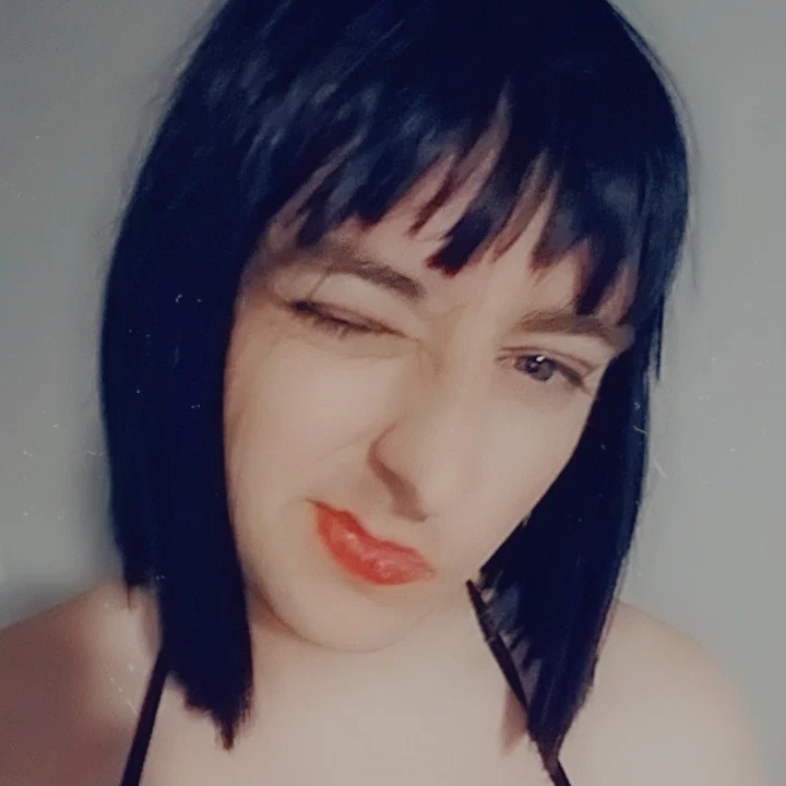 Celina's avatar