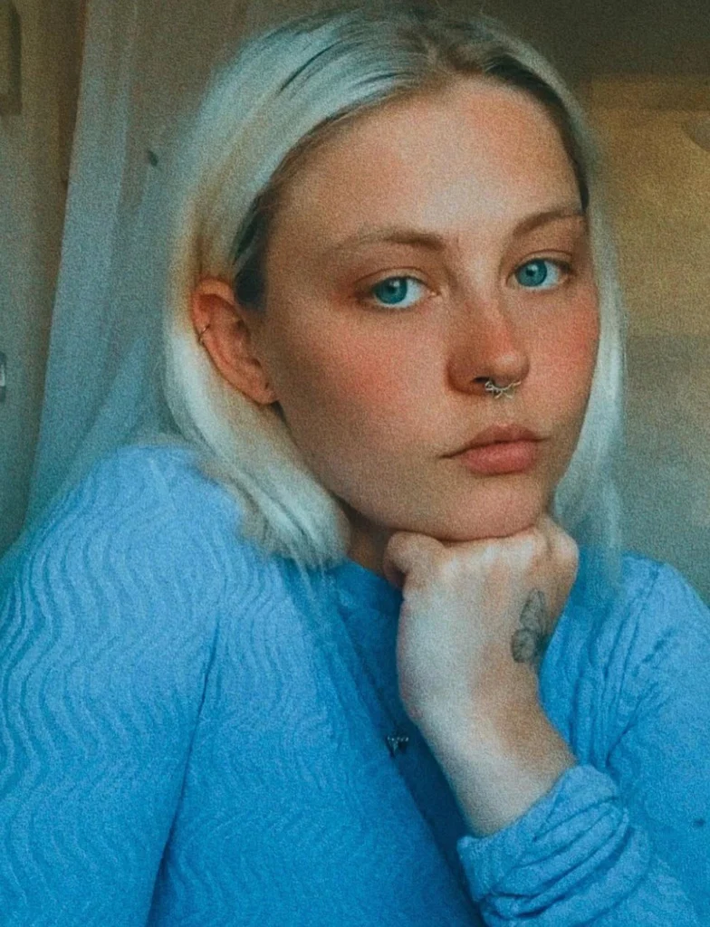 Shannon The Artist's avatar