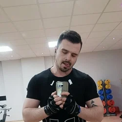 Iron Addict's avatar
