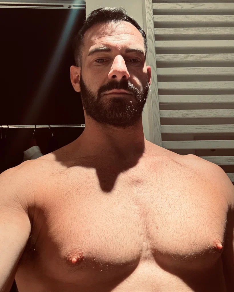 Gio Carrera's avatar