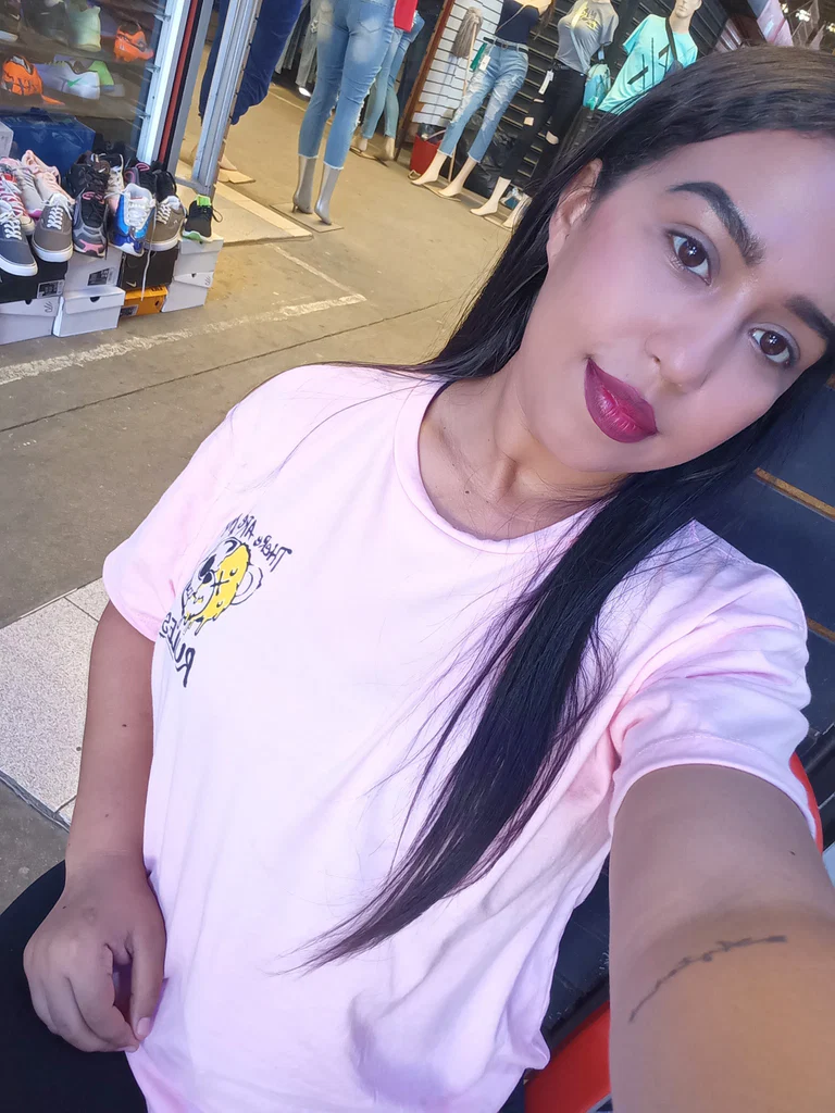 Stefany's avatar
