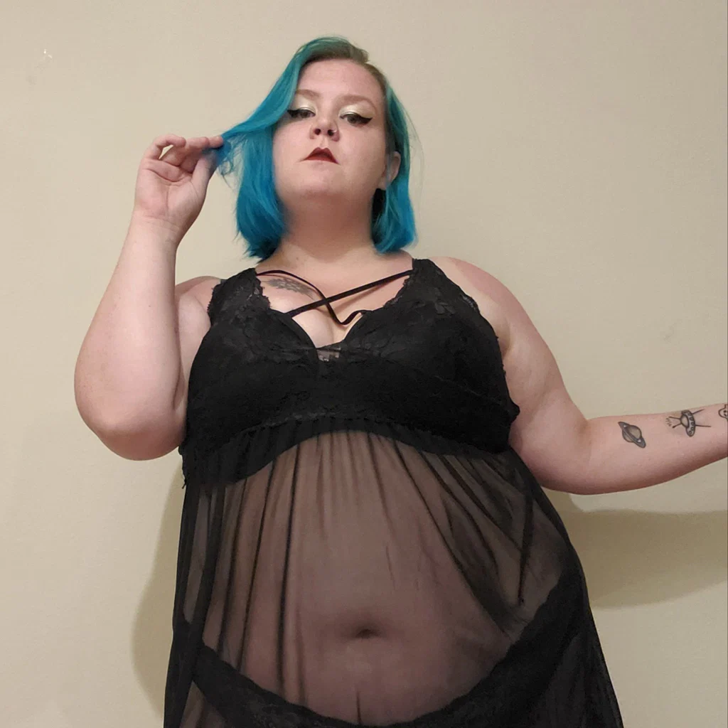 Chey Blue's avatar