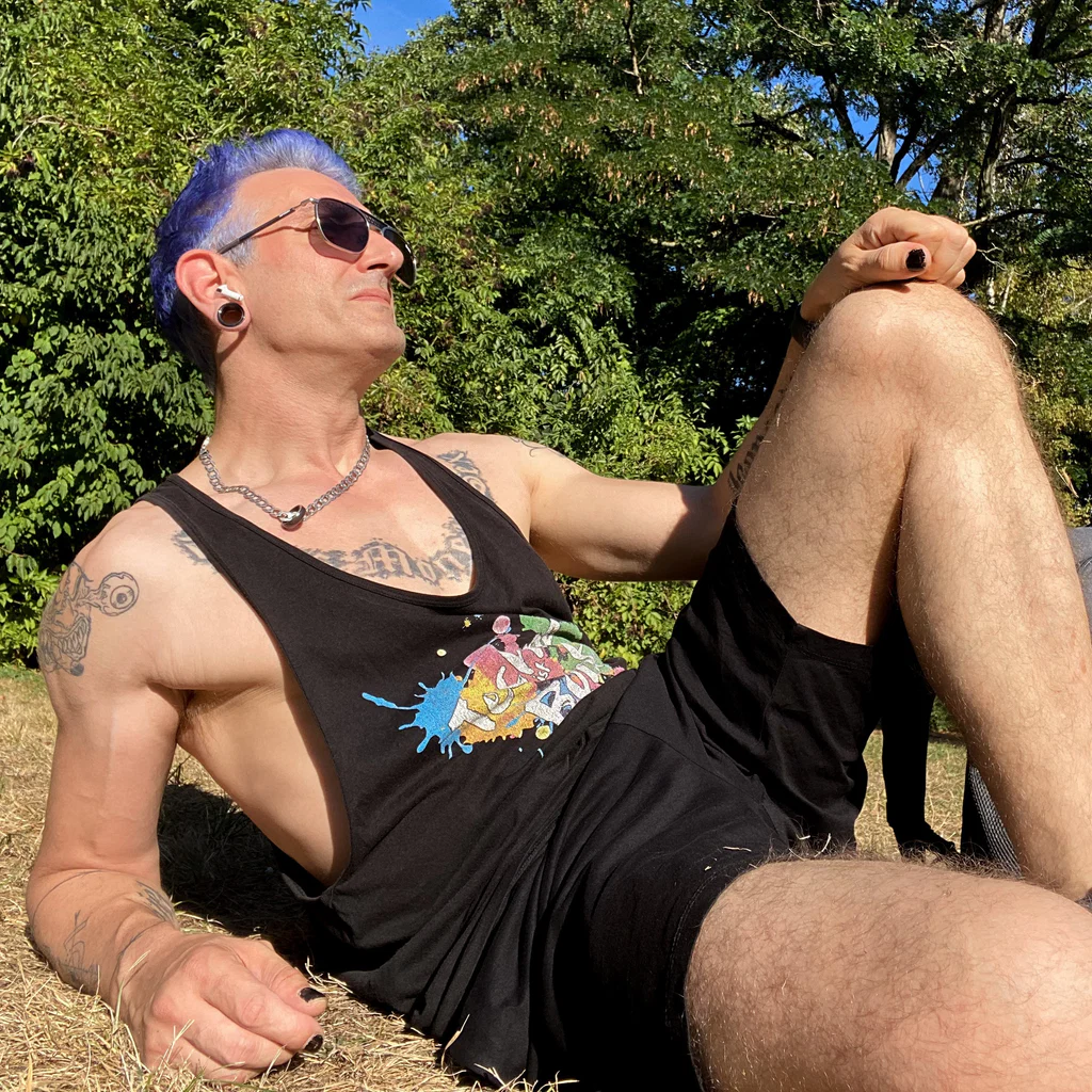 the GayDude's avatar