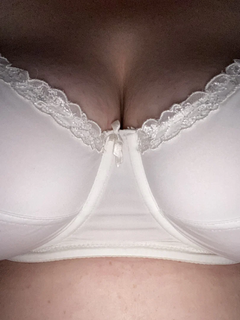 Boobs&FeetXL profile banner