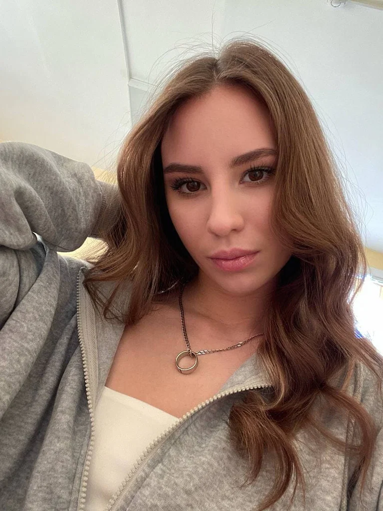 Polina Elfy 🧝‍♀️'s avatar