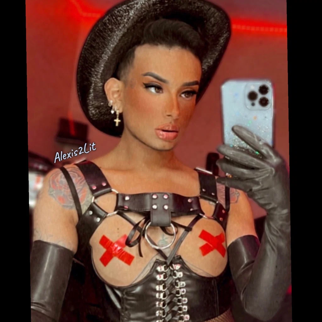 Alexis2Lit's avatar