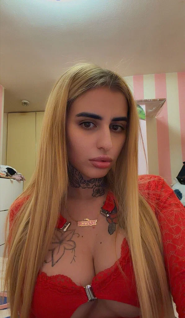 Trizzye✨'s avatar