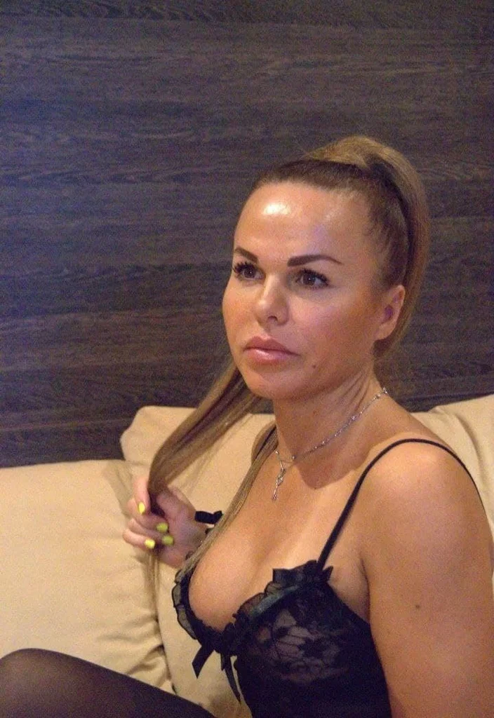 The Dominant Wife Silvia's avatar