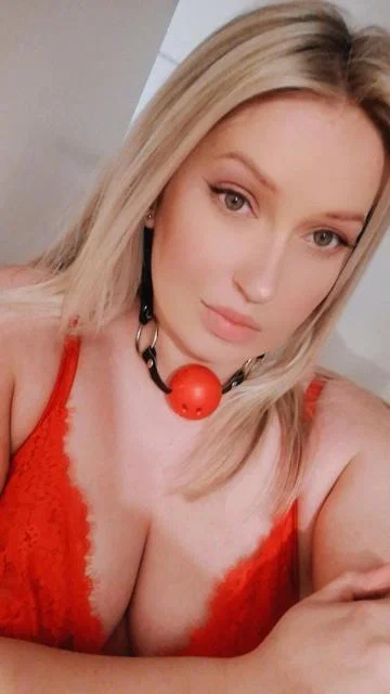 OPSLADY_FREEPAGE