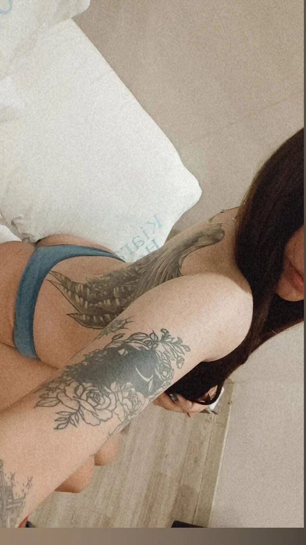 Danna Coronado profile banner