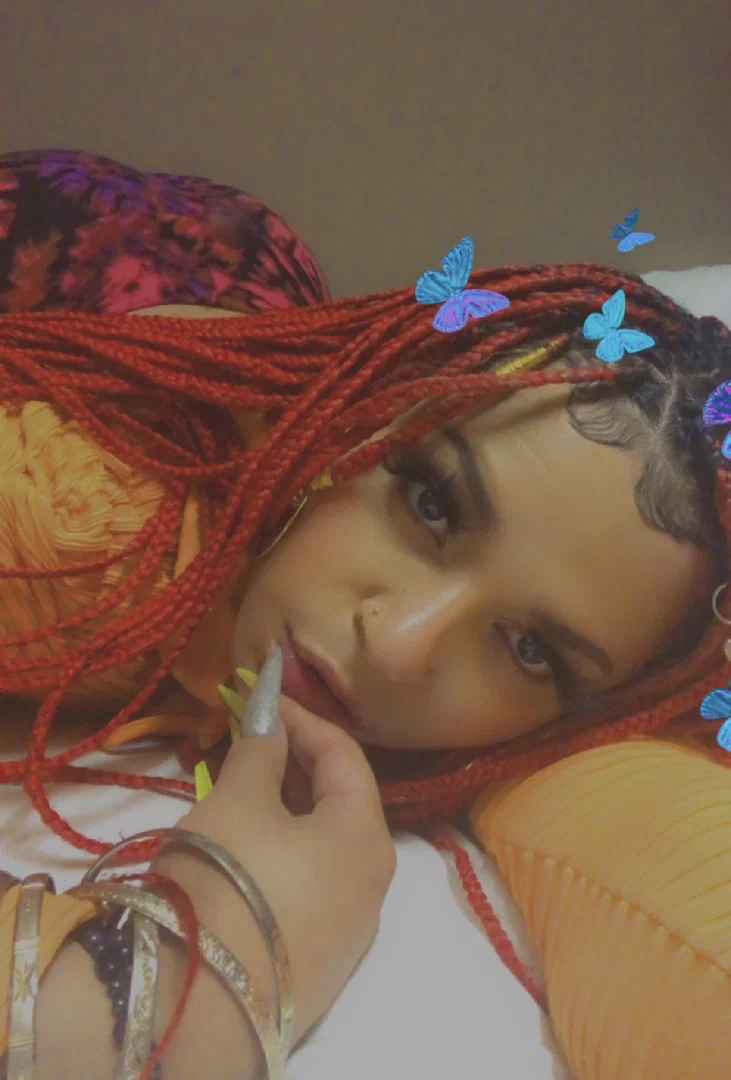 Jania💜 profile banner